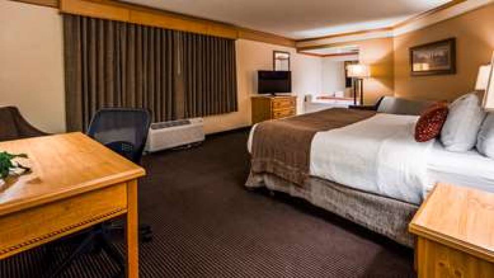 Best Western Plus Sidney Lodge 3