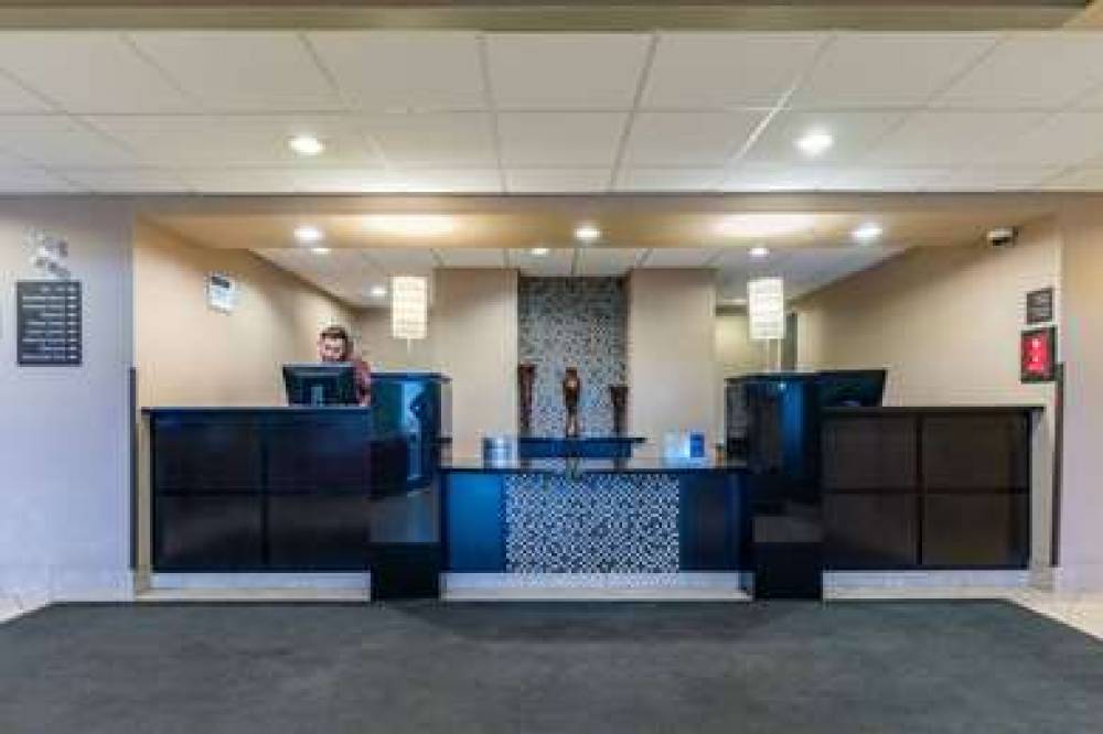 Best Western Plus South Edmonton Inn & Suites 7