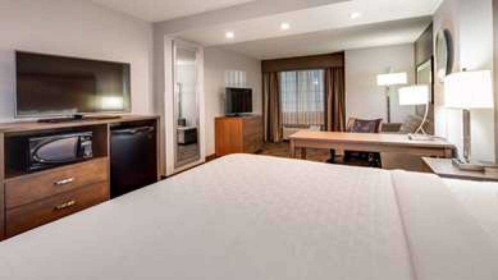 Best Western Plus Spokane North 10