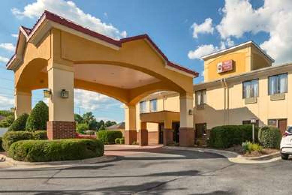 Best Western Plus Suites-Greenville 3