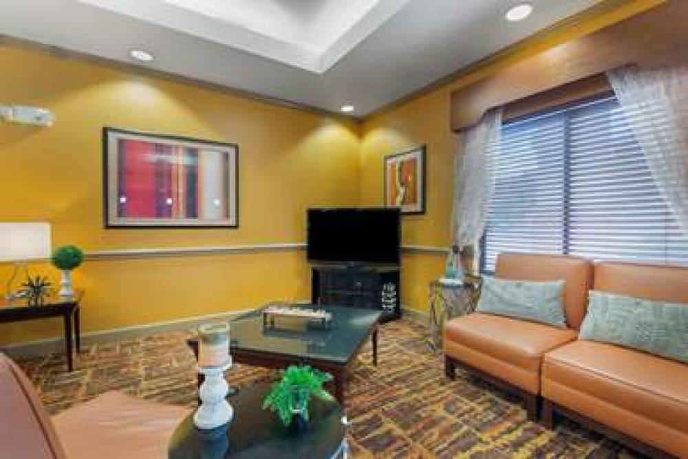 Best Western Plus Suites-Greenville 9