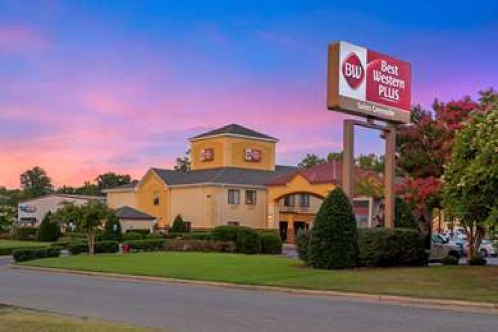 Best Western Plus Suites-Greenville 2