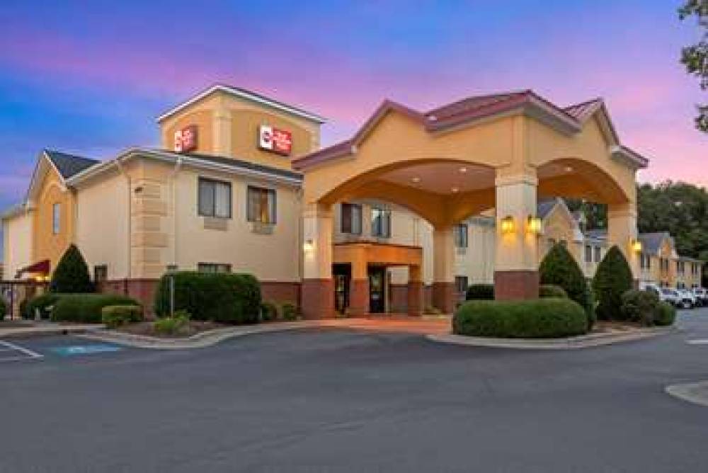 Best Western Plus Suites-Greenville 1