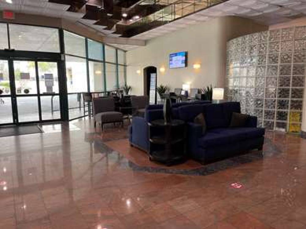 Best Western Plus Suites Hotel - Los Angeles LAX Airport 6