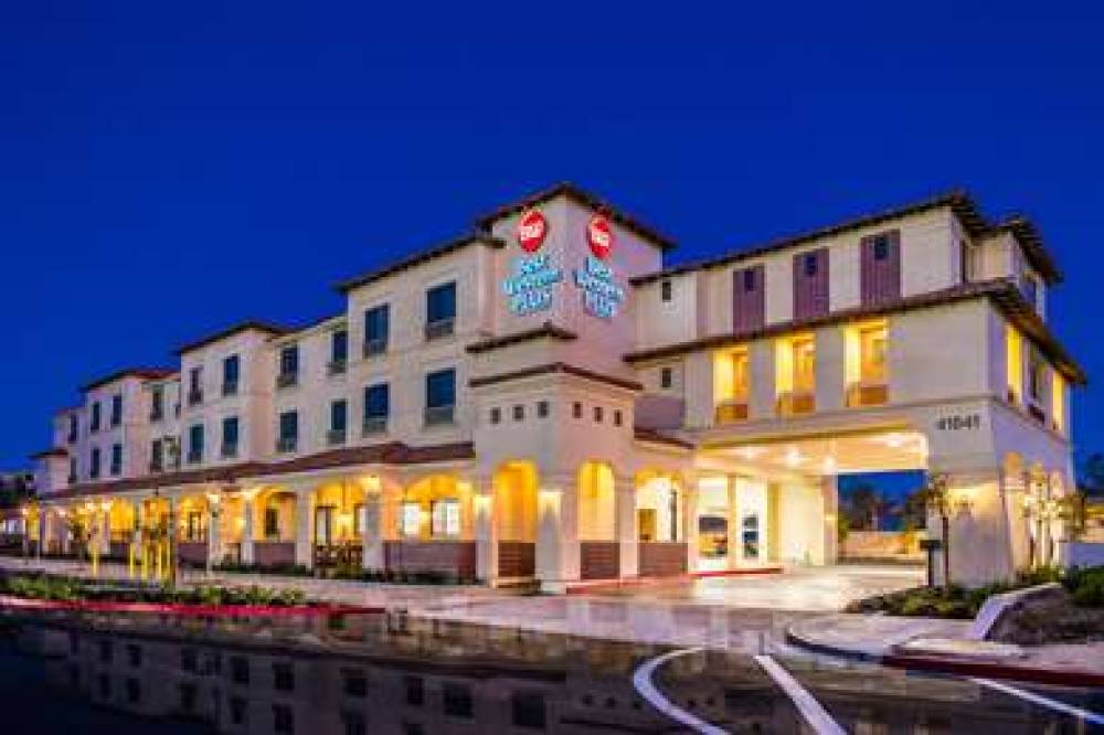 Best Western Plus Temecula Wine Country Hotel & Suites 1