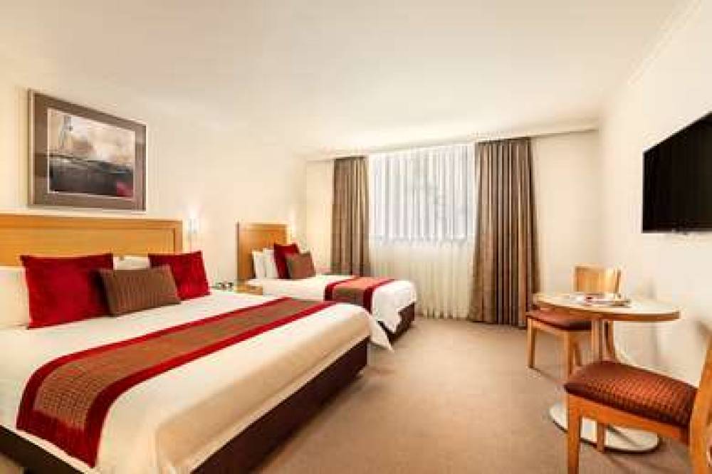 Best Western Plus Travel Inn Hotel 9