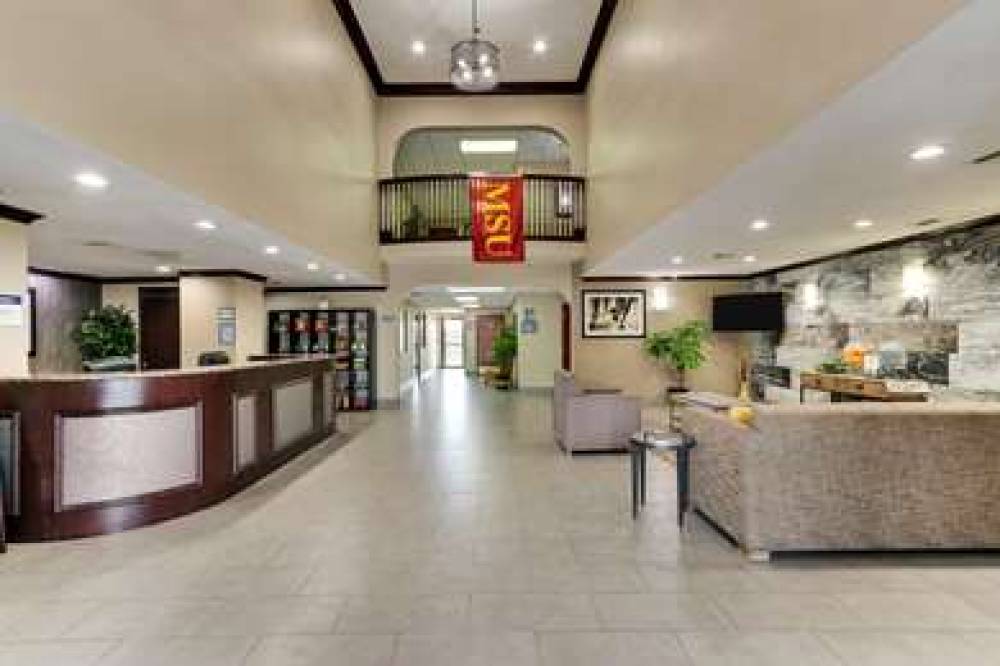 Best Western Plus University Inn & Suites 1