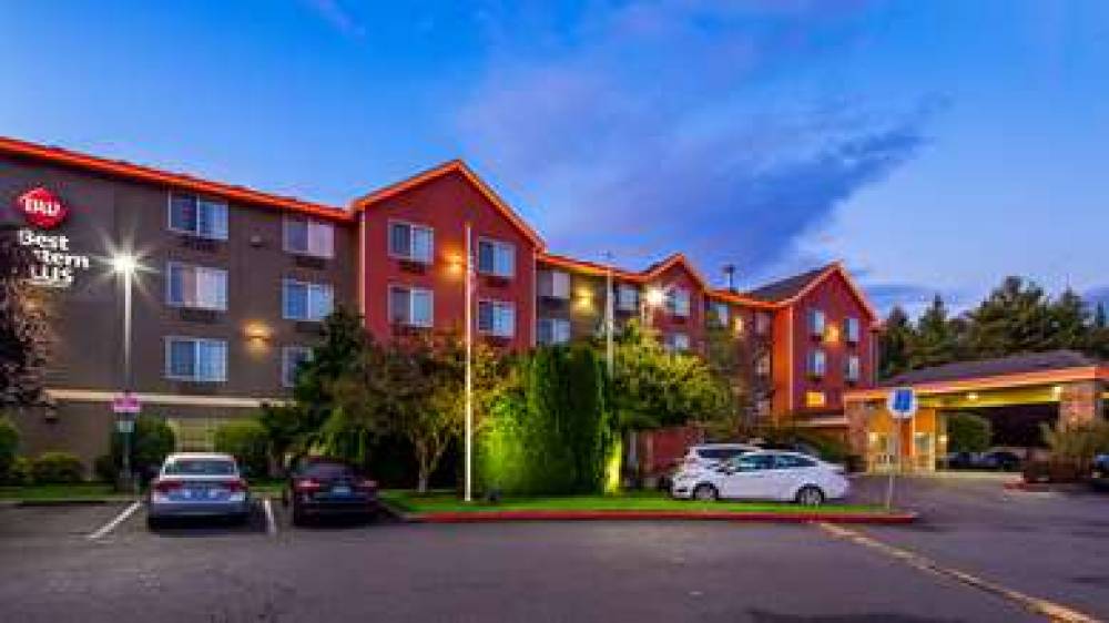 Best Western Plus Vancouver Mall Dr. Hotel & Suites 1