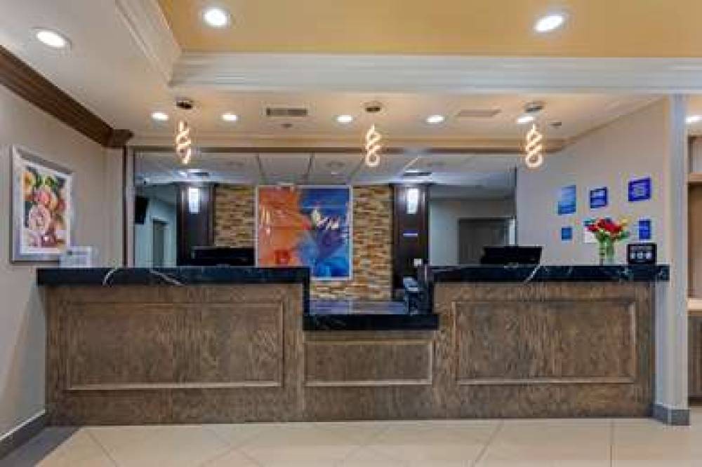 Best Western Plus Wasco Inn & Suites 8