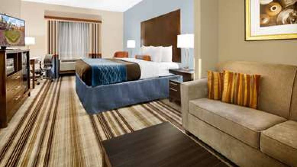 Best Western Plus Washington Hotel 10