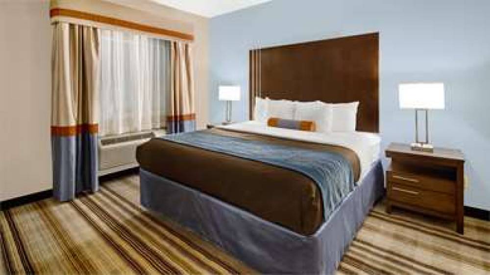 Best Western Plus Washington Hotel 7