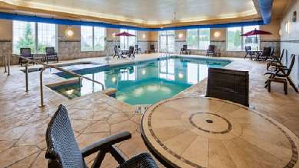 Best Western Plus Wausau-Rothschild Hotel 3