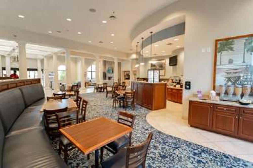 Best Western Plus Westgate Inn & Suites 8