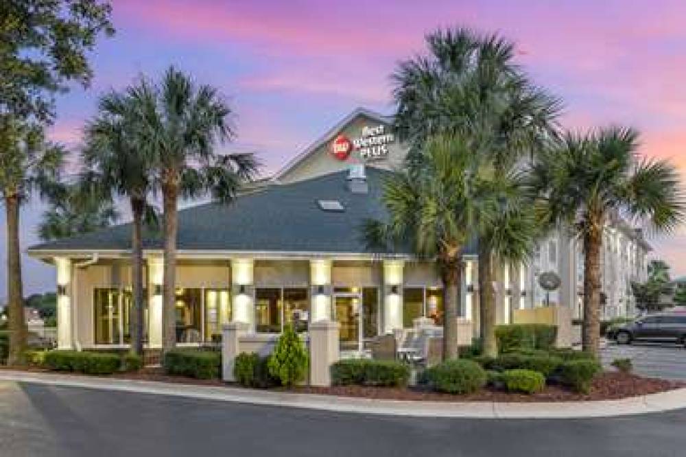 Best Western Plus Wilmington/Carolina Beach 1