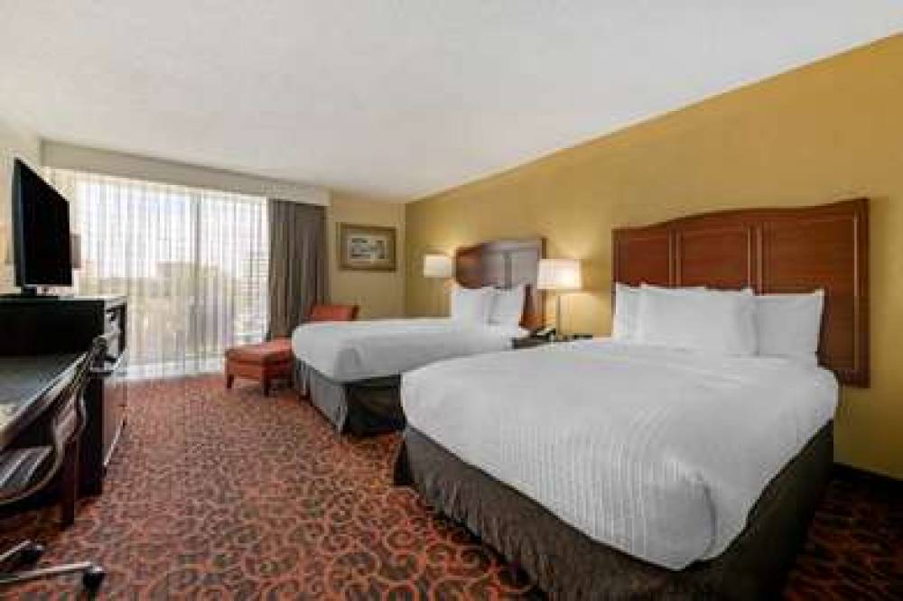 Best Western Plus Windsor Inn 7