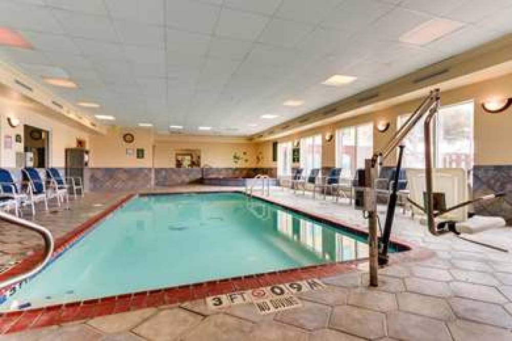 Best Western Plus Woodway Waco South Inn & Suites 2