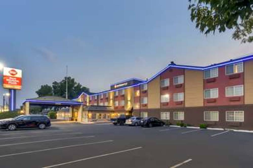 Best Western Plus Yakima Hotel