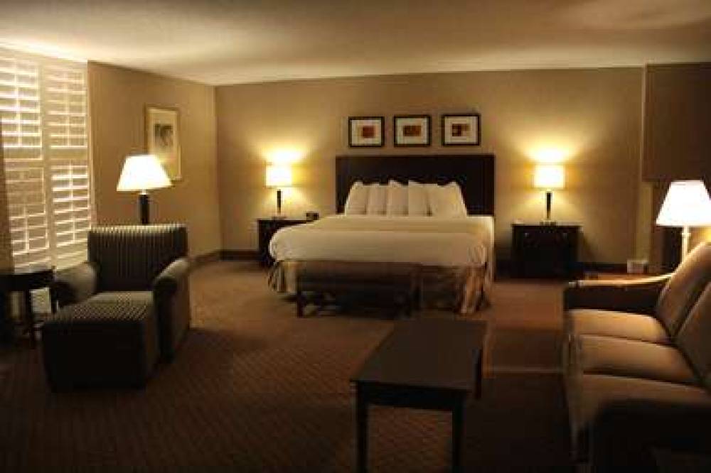 Best Western Plus York Hotel & Conference Center 7