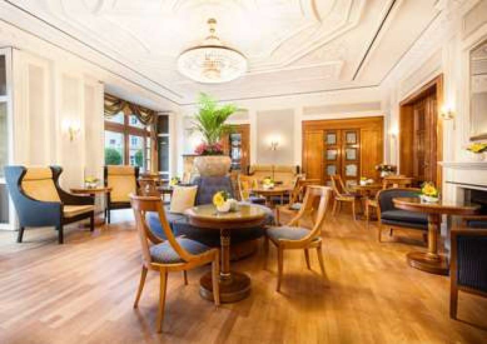 Best Western Premier Grand Hotel Russischer Hof 8