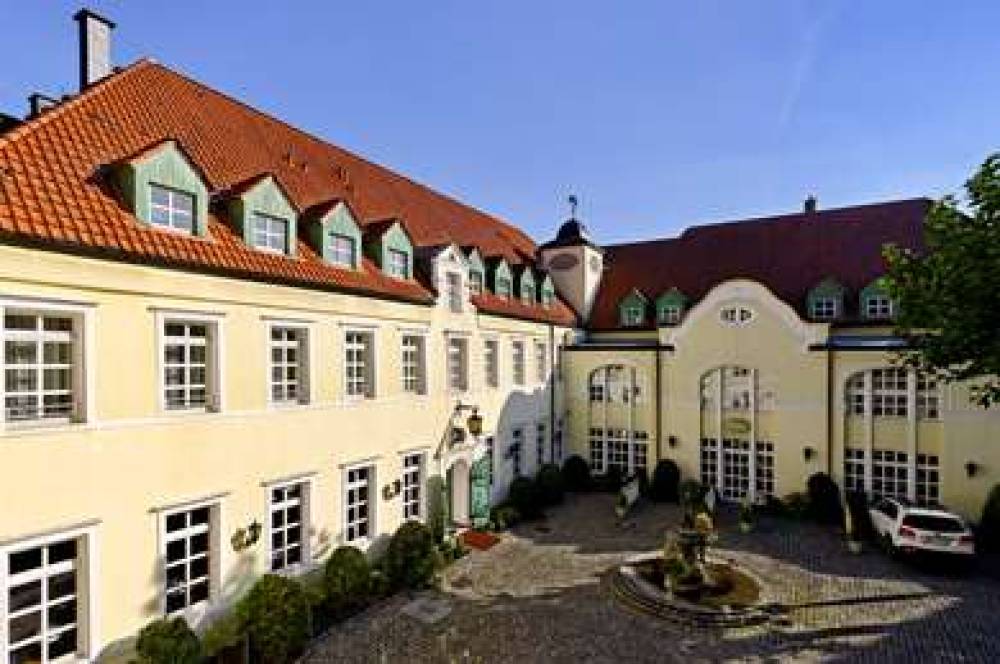 Best Western Premier Parkhotel Engelsburg 1