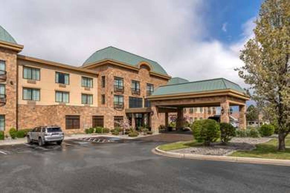 Best Western Premier Pasco Inn & Suites 2