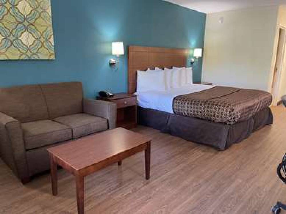 BEST WESTERN Pride Inn & Suites 8