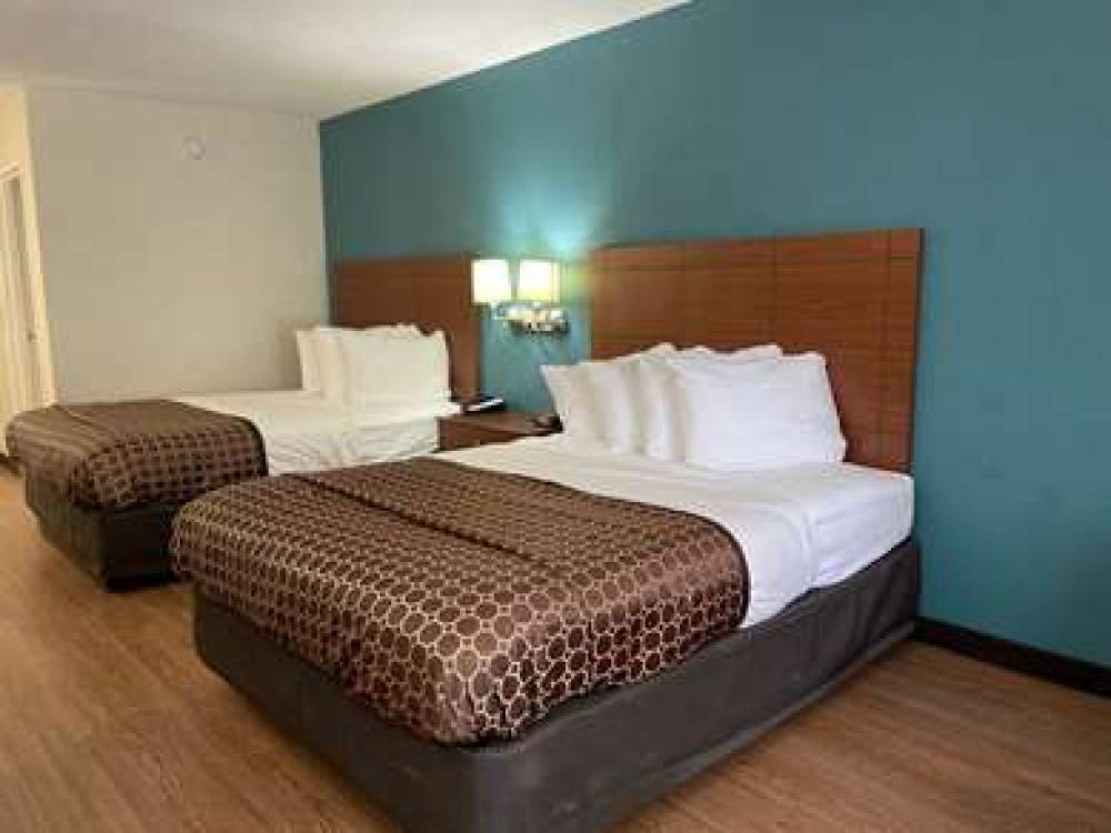 BEST WESTERN Pride Inn & Suites 9