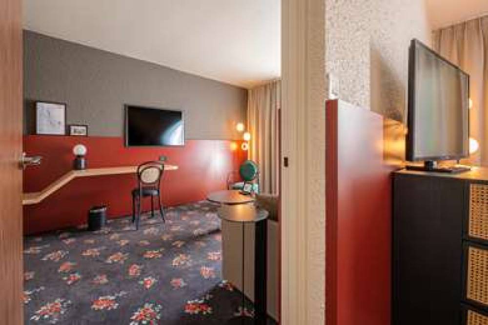 Best Western Saint-Etienne Porte Du Forez 9