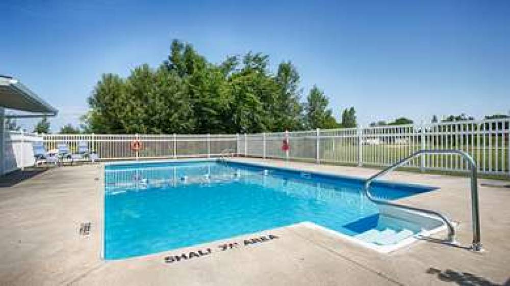 Best Western Smiths Falls Hotel 10