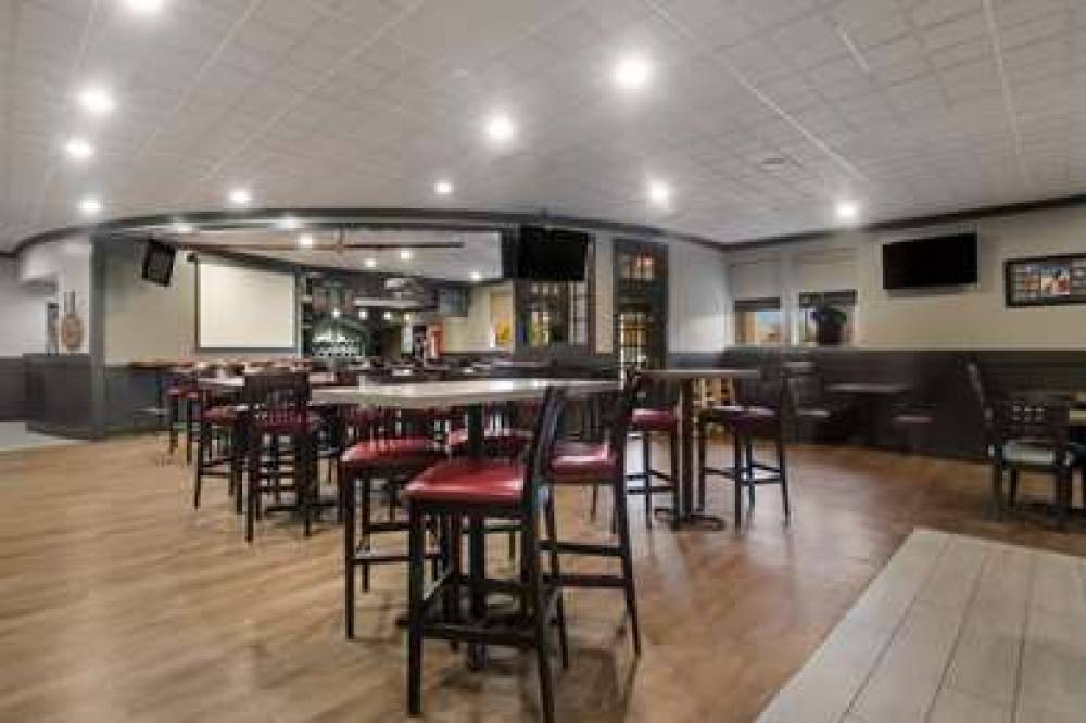 Best Western St Catharines Hotel & Conference Centre 10