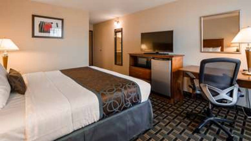 Best Western Sterling Hotel & Suites 8