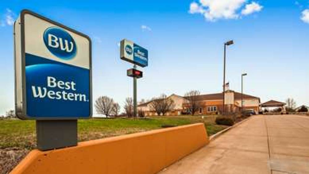 Best Western Teal Lake Inn 1