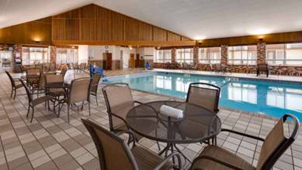 Best Western Tomah Hotel 9