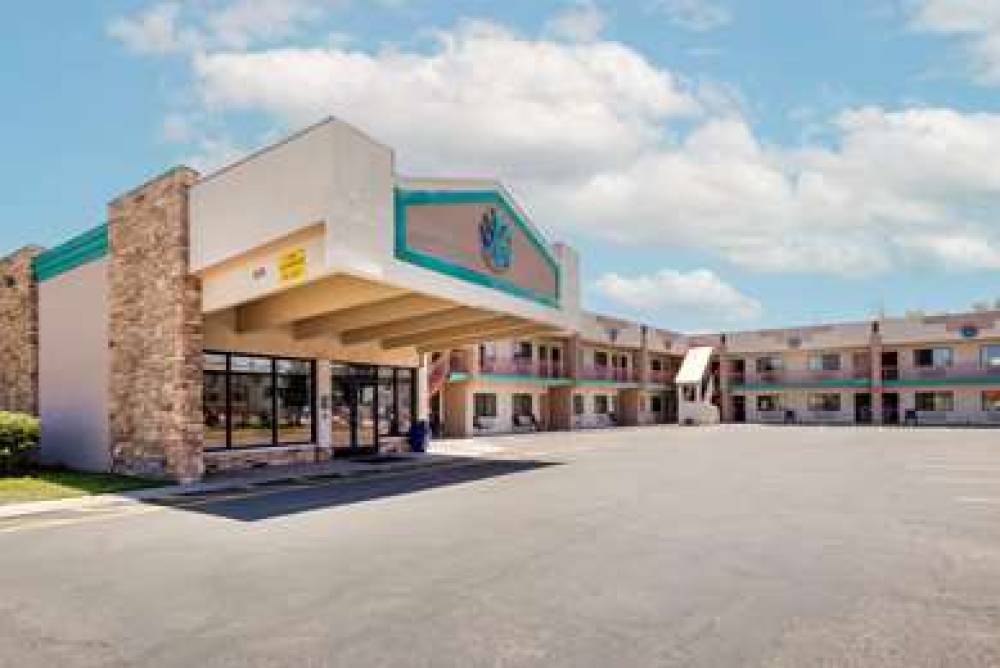 Best Western Turquoise Inn & Suites 2