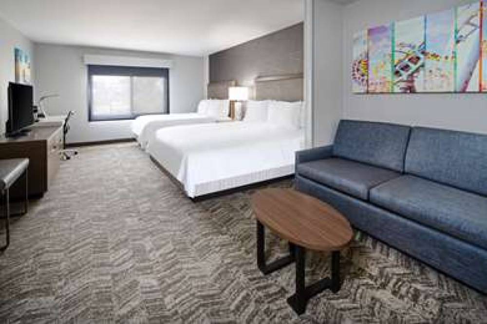 Best Western Valencia/Six Flags Inn & Suites 2