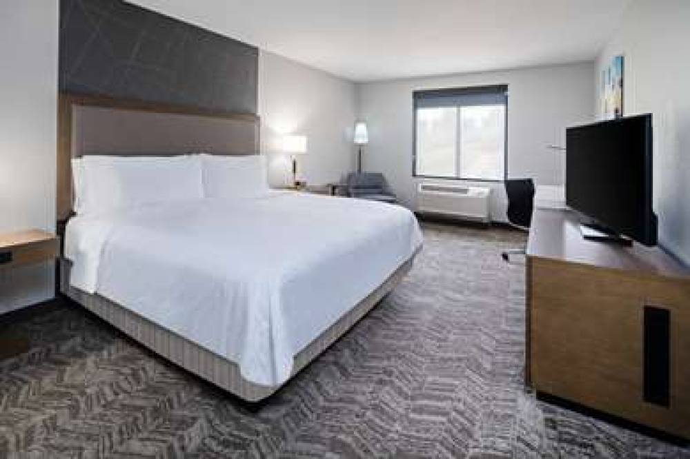 Best Western Valencia/Six Flags Inn & Suites 1