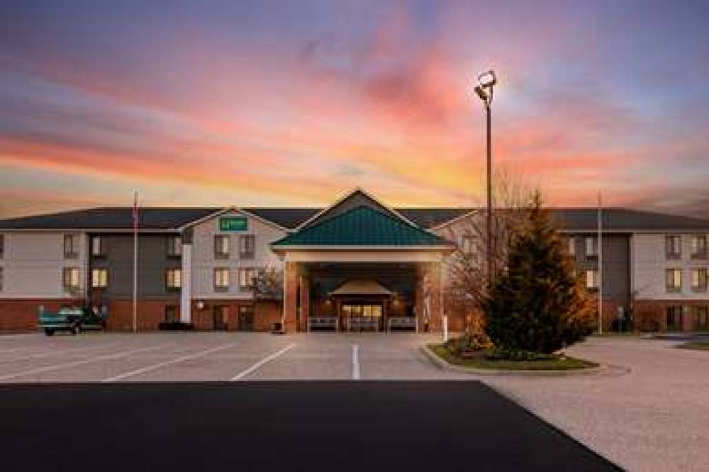 Best Western Warrensburg Inn 5