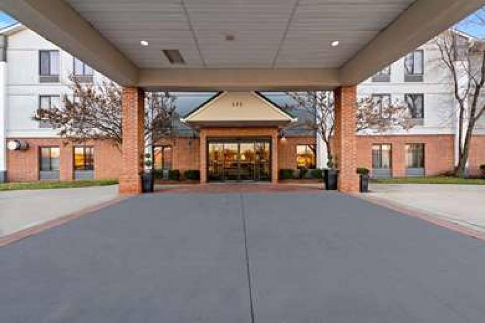 Best Western Warrensburg Inn 1