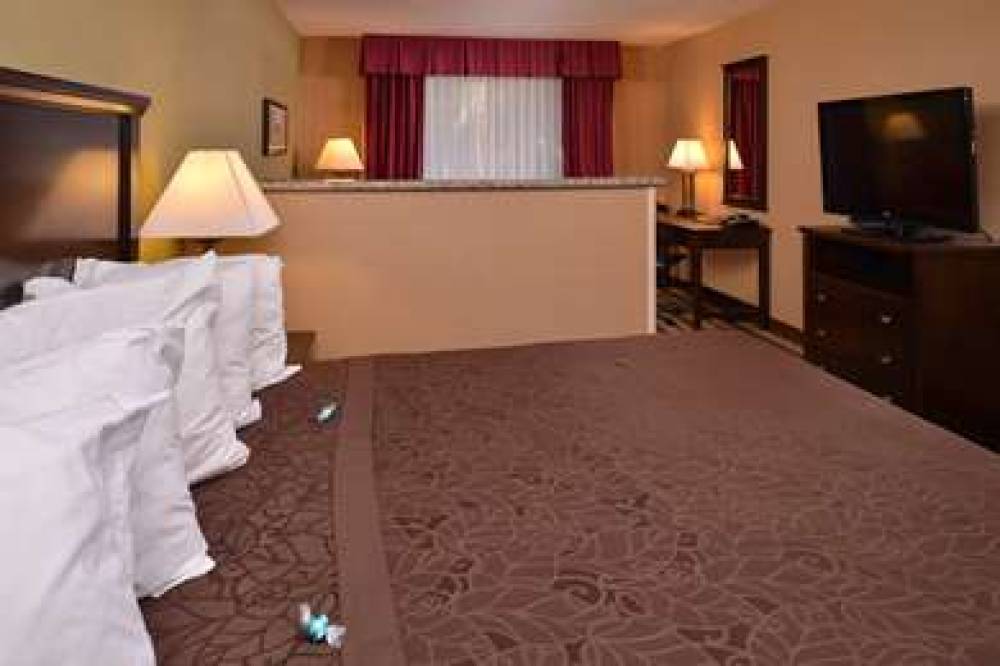 Best Western Wilsonville Inn & Suites 7