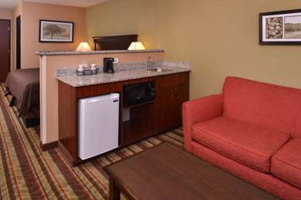 Best Western Wilsonville Inn & Suites 8