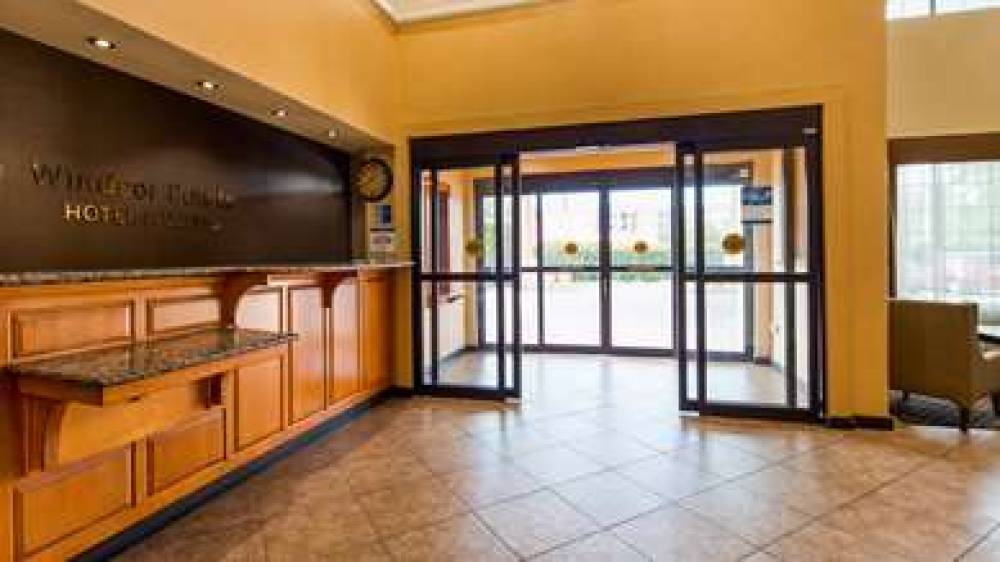 Best Western Windsor Pointe Hotel & Suites-AT&T Center 10