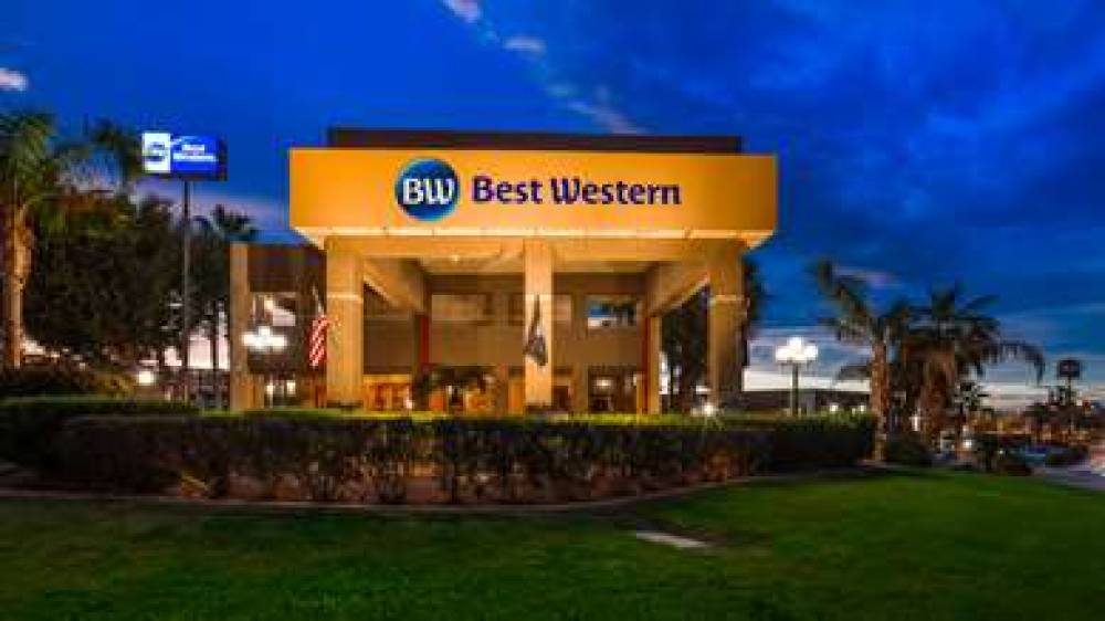 Best Western Yuma Mall Hotel & Suites 1