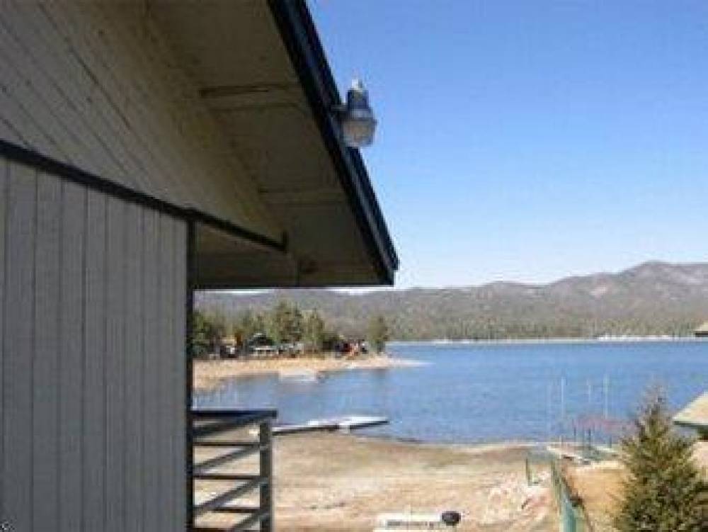 Big Bear Lakefront Lodge 9