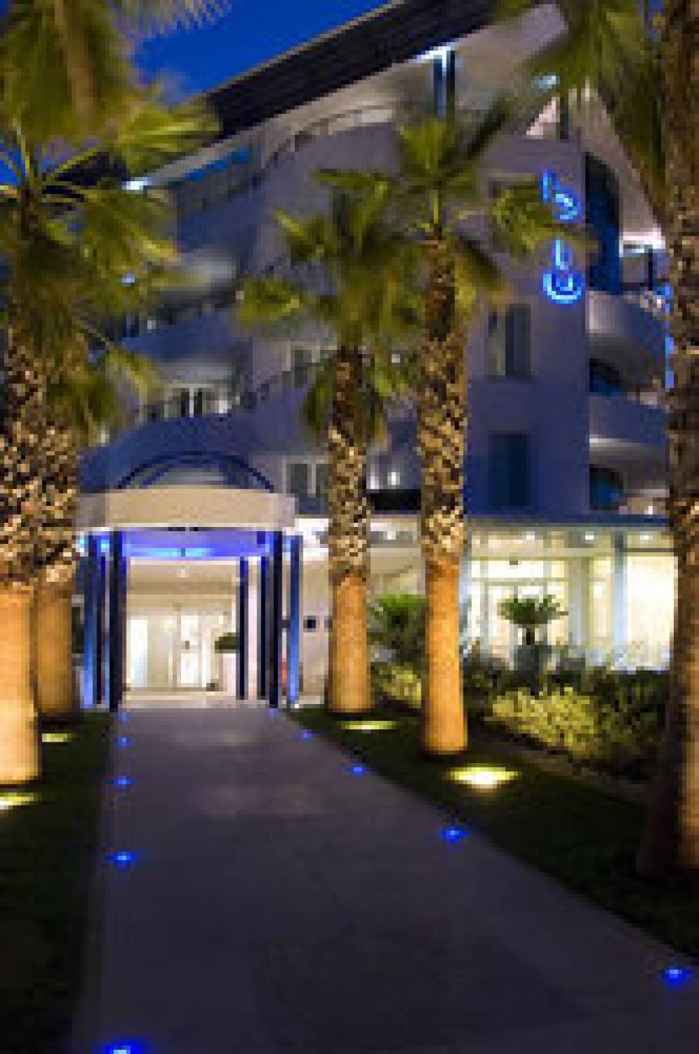 BLU SUITE HOTEL RIMINI 3