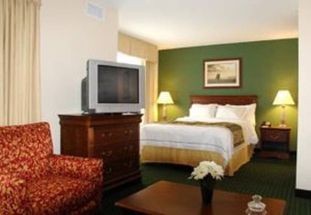 BLUE MARLIN INN AND SUITES 3