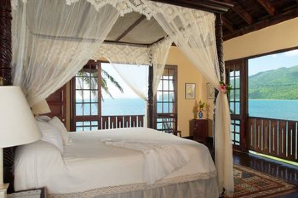 BLUEFIELDS BAY VILLAS 10