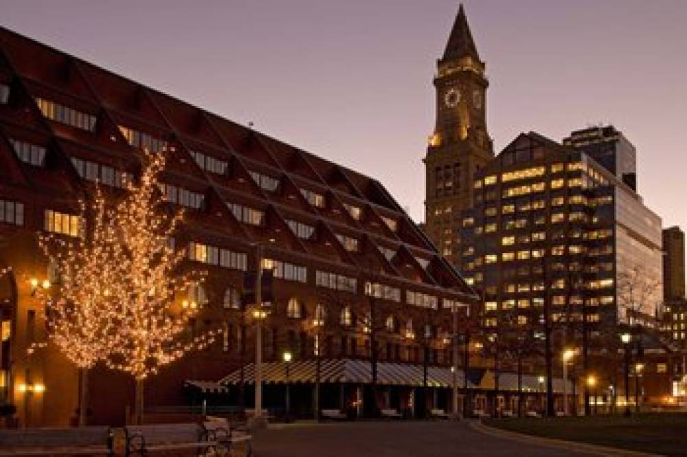 Boston Marriott Long Wharf 8