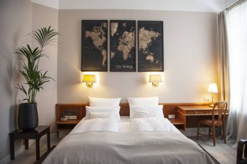 BOUTIQUE HOTEL KRONE MUENCHEN 10