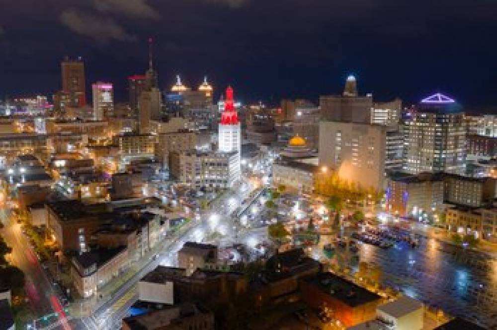 Buffalo Marriott At LECOM HARBORCENTER 2