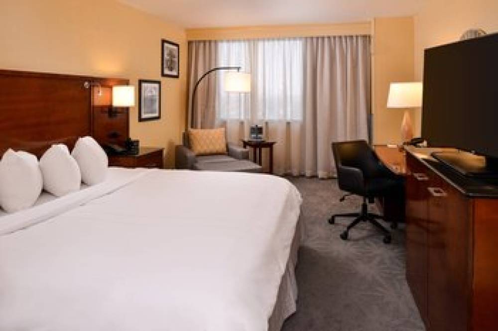 Buffalo Marriott Niagara 5